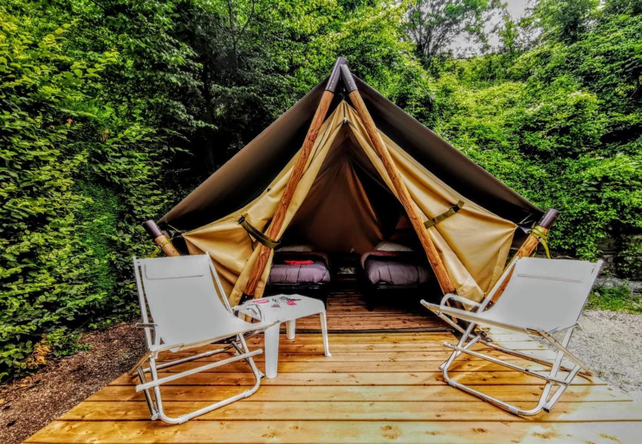 Les Tentes Bivouacs By Le Marintan แซ็ง-มิเชล-เดอ-มัวริเอนน์ ภายนอก รูปภาพ